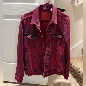 Levi’s dark pink denim jacket size small